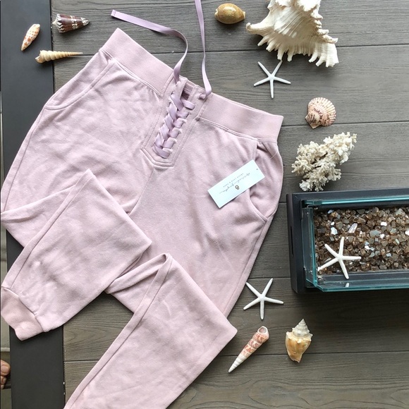 🌸 Spiritual Gangster 🌸 - Picture 2 of 8